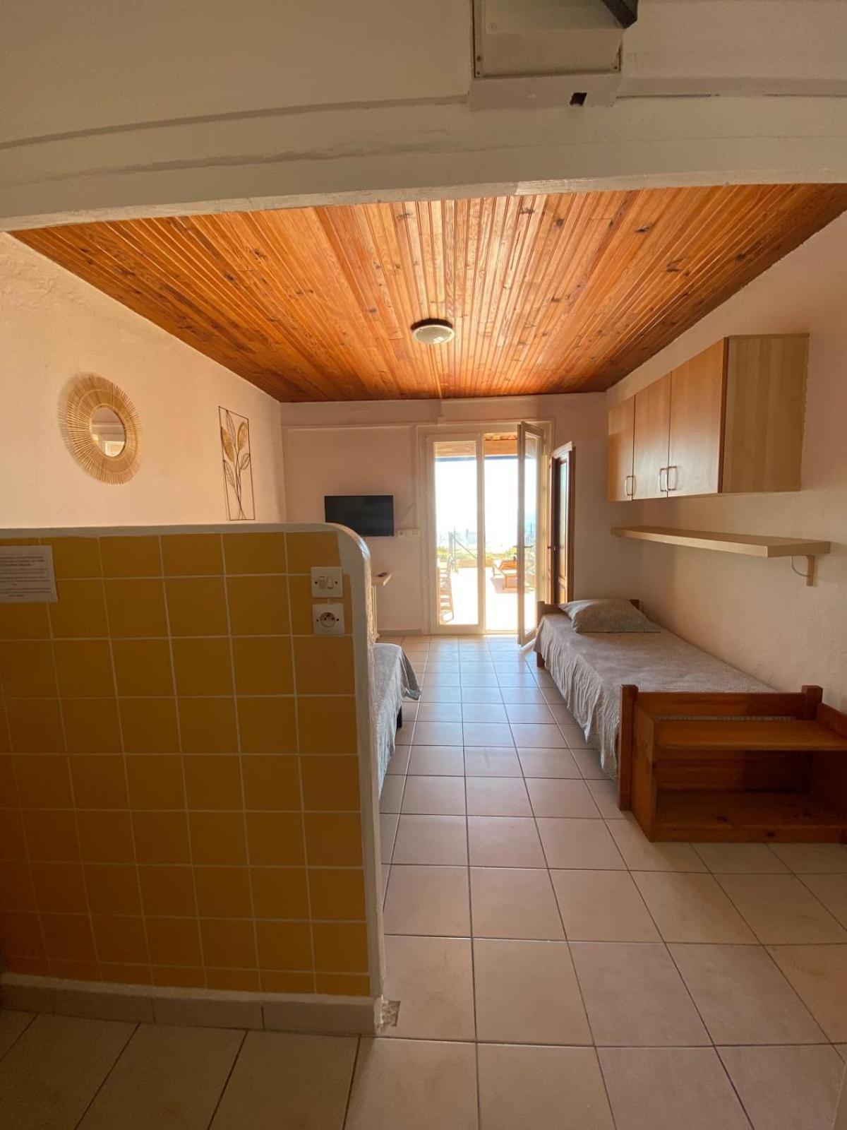 Le Surplage Hyeres Luaran gambar